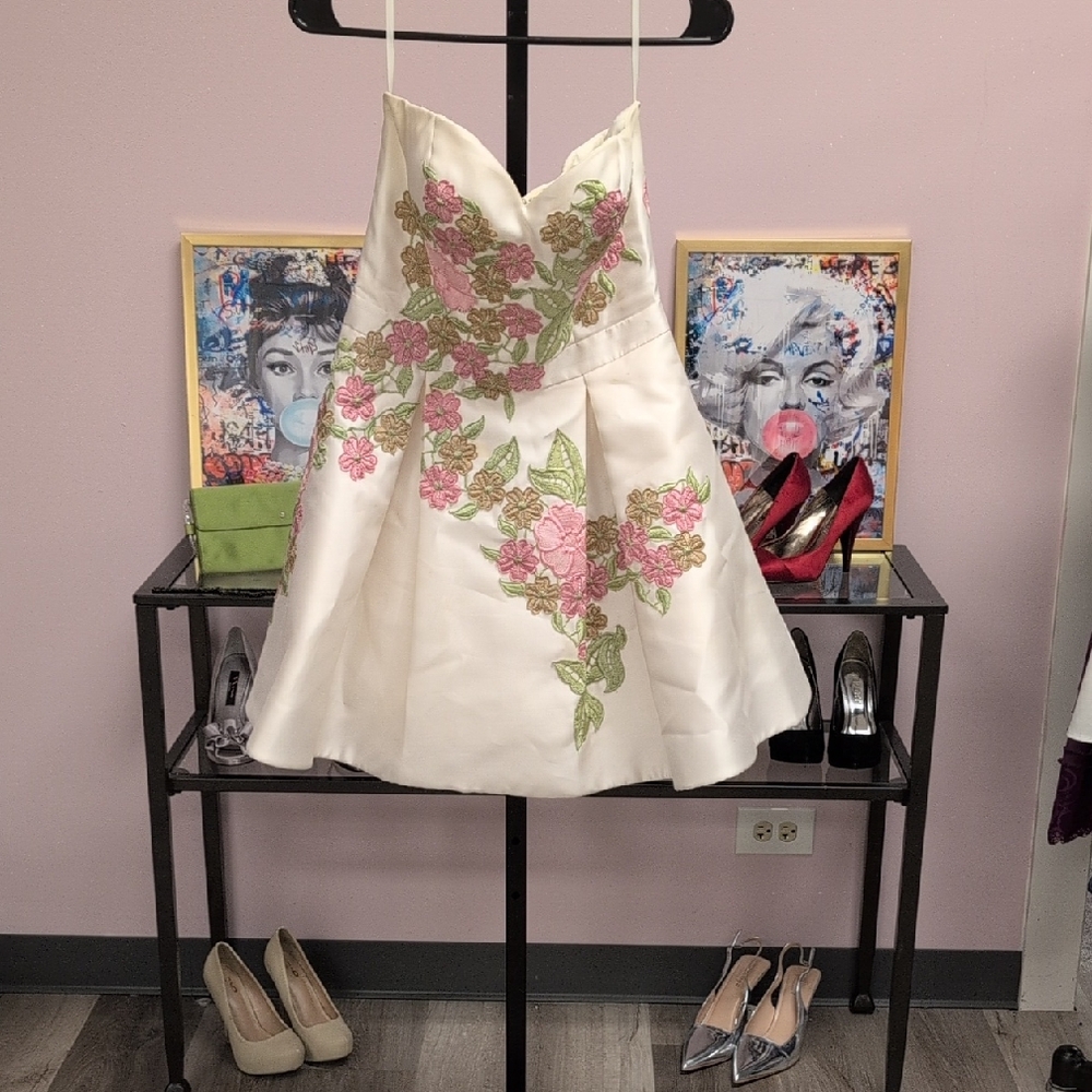 Ivory Spaghetti-Strap Floral Appliqué Dress